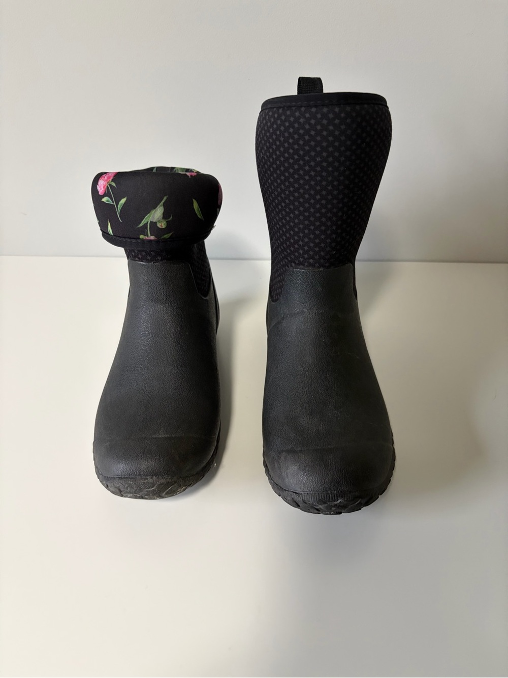 Black Muck Boots with Floral Cuff-size 6